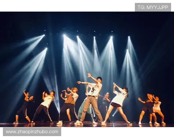 北京街舞队实力解析与发展现状探讨聚焦街舞文化的传承与创新 北京街舞队实力解析与发展现状探讨聚焦街舞文化的传承与创新