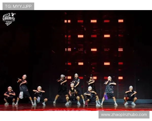 科学街舞战术训练方法探索与实践提升舞者竞技水平的全新路径 科学街舞战术训练方法探索与实践提升舞者竞技水平的全新路径