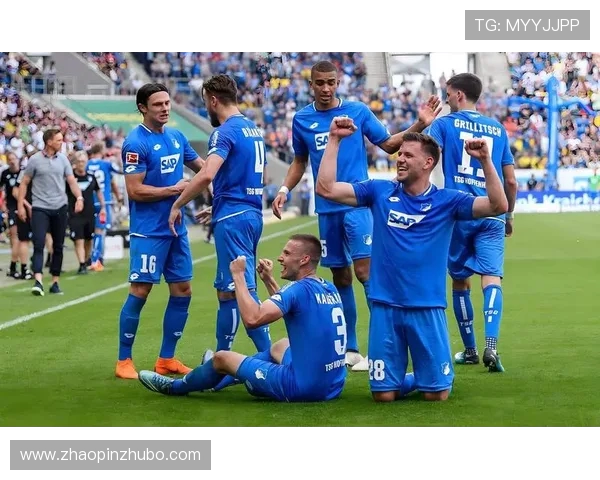 荷乙联赛精彩对决奥斯主场迎战阿尔梅勒全力争胜 荷乙联赛精彩对决奥斯主场迎战阿尔梅勒全力争胜