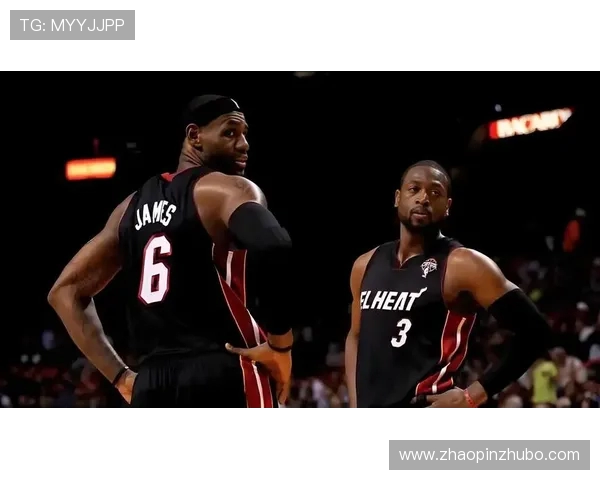 韦德与詹姆斯巅峰对决四十年传奇重温篮球历史的辉煌瞬间 韦德与詹姆斯巅峰对决四十年传奇重温篮球历史的辉煌瞬间