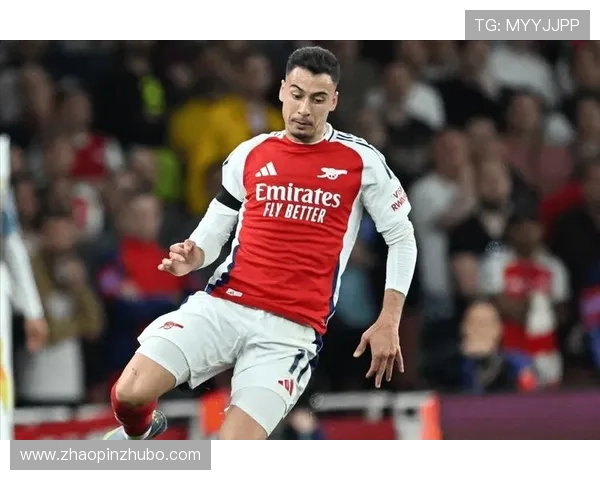 马丁内利：从青涩小将到足坛新星的蜕变之路