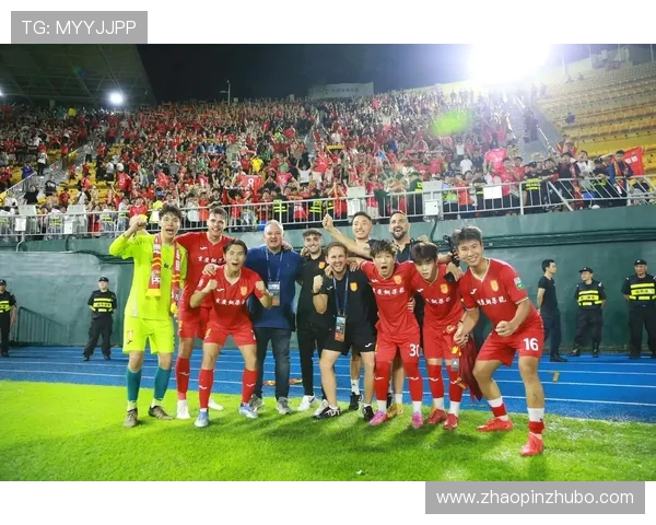 广州篮球队与重庆篮球队赛后复盘分析比赛节奏与关键时刻表现